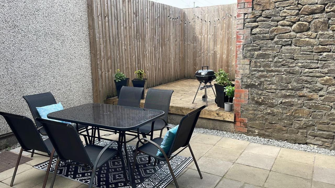 Cardiff Arms Bistro & Hotel Treorky 外观 照片